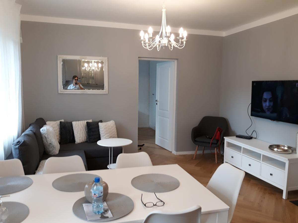 2 Bedroom City Center Apartment Katowice Luaran gambar