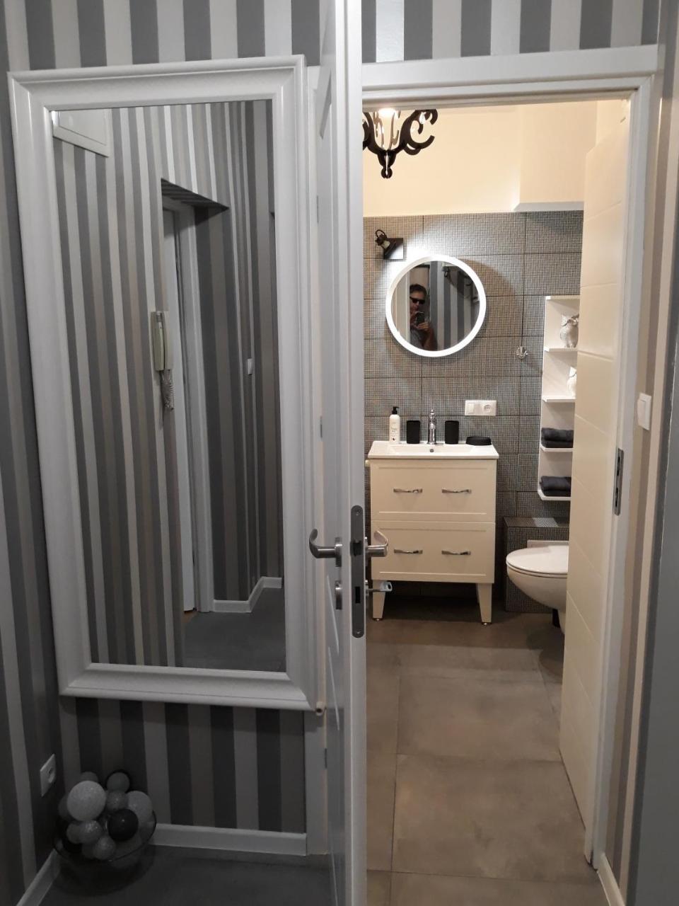 2 Bedroom City Center Apartment Katowice Luaran gambar